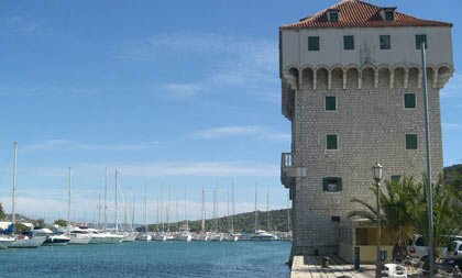 Marina Trogir travel Guide